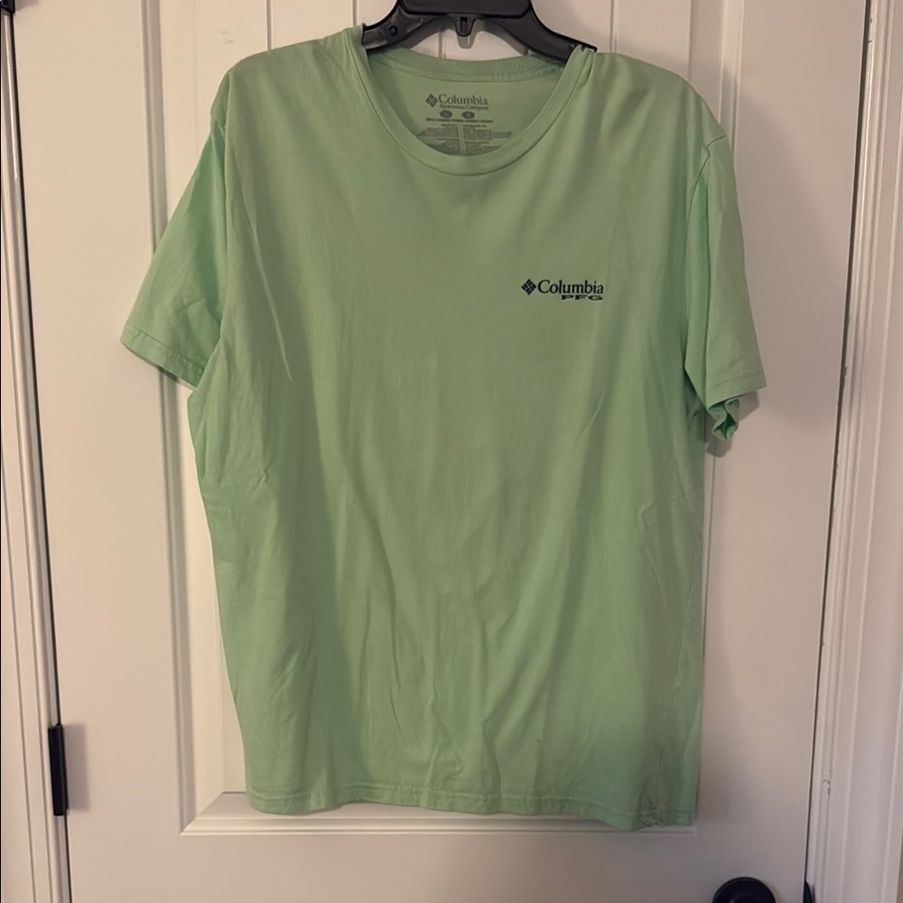 Columbia Men's Green T-Shirt